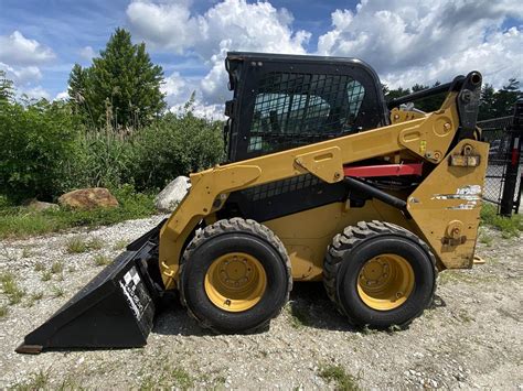 caterpillar 242d skid steer